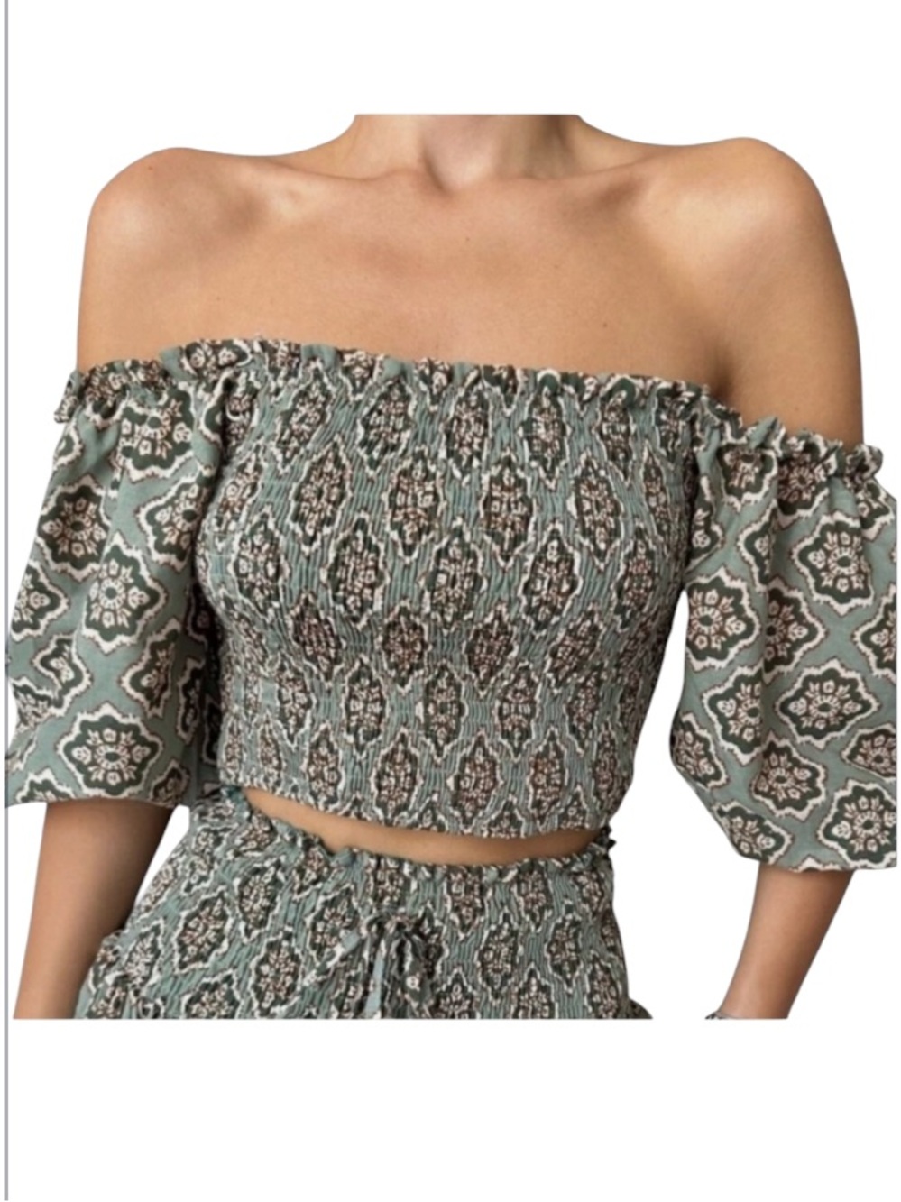 Zara Woman’s Off-Shoulder Smocked Puff Sleeve Teal Green Patterned Crop Top